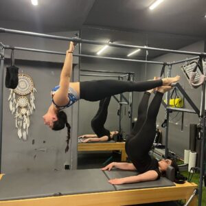 photo_5854949076779077214_y (1)